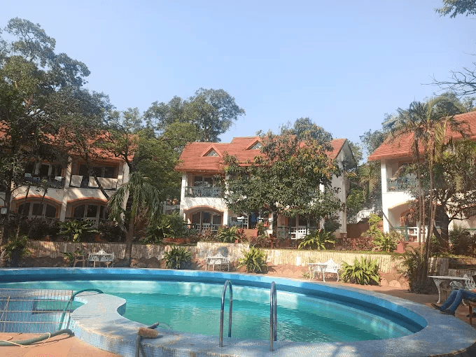 Scenic view of Matheran railway platform